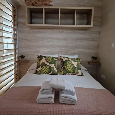 Adri Apartment Quijas